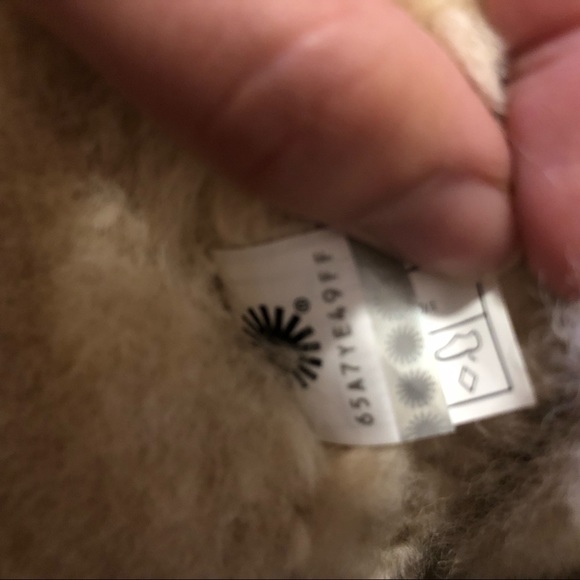 New ugg Bailey bow 2 boots - Picture 6 of 8